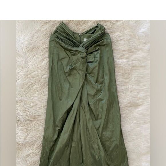 NWT Vince  Twist Front Skirt in Dark Pistachio Size 2 - Picture 6 of 10